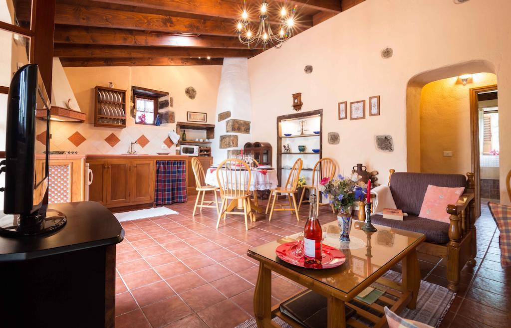 Finca El Picacho Apartments In The Countryside 2 Km From The Beach Tejina Extérieur photo